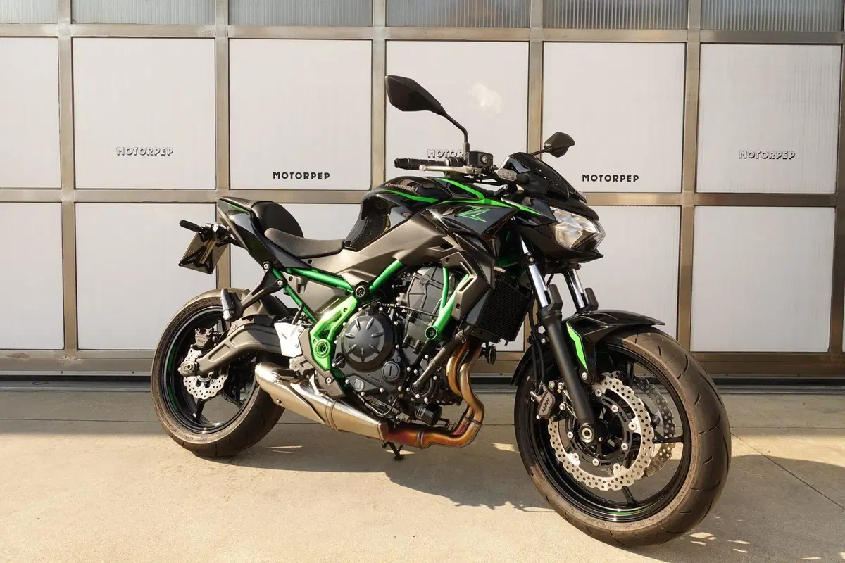 Kawasaki Z 650 (2025 - 26)