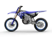 Yamaha con la sua nuova elettrica al MXoN in Francia