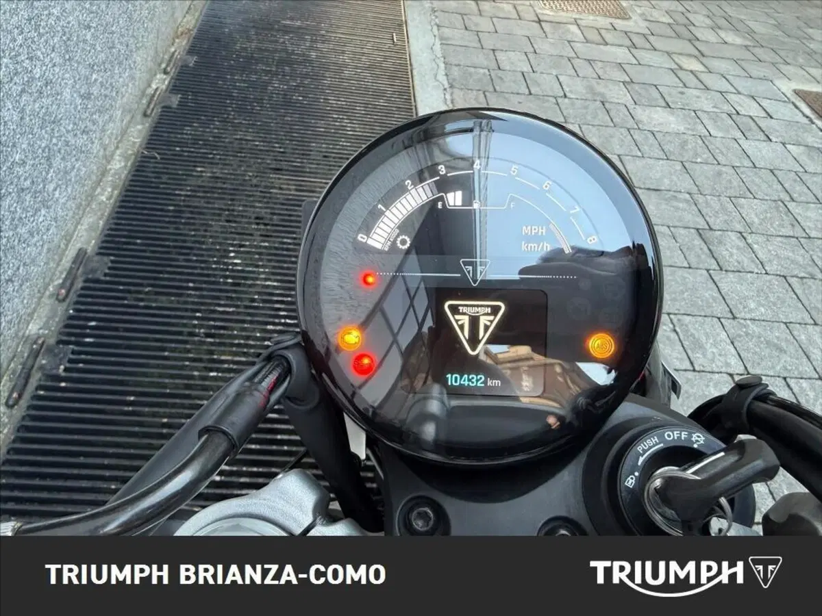 Triumph Speed Twin 1200 (2025 - 26) (5)
