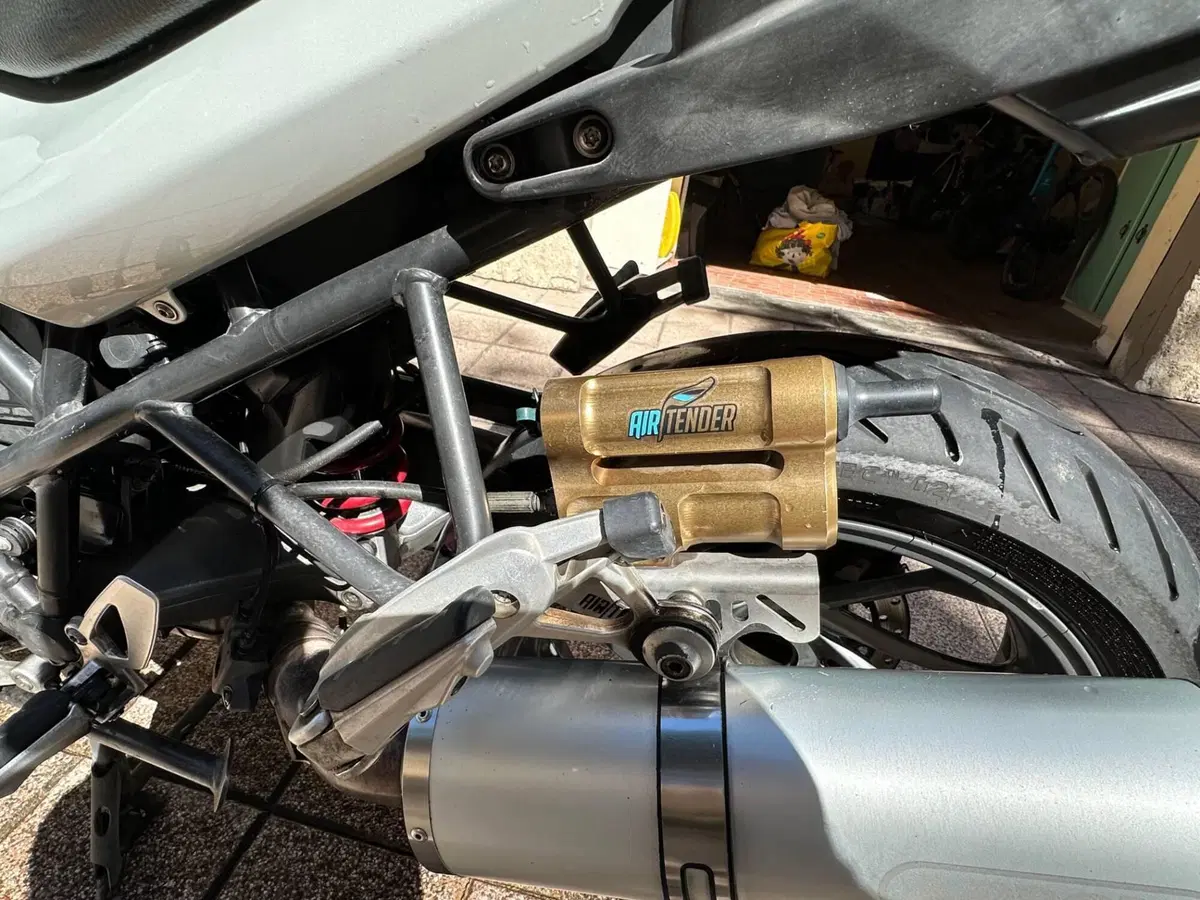 Bmw R 1200 R (2011 - 14) (4)