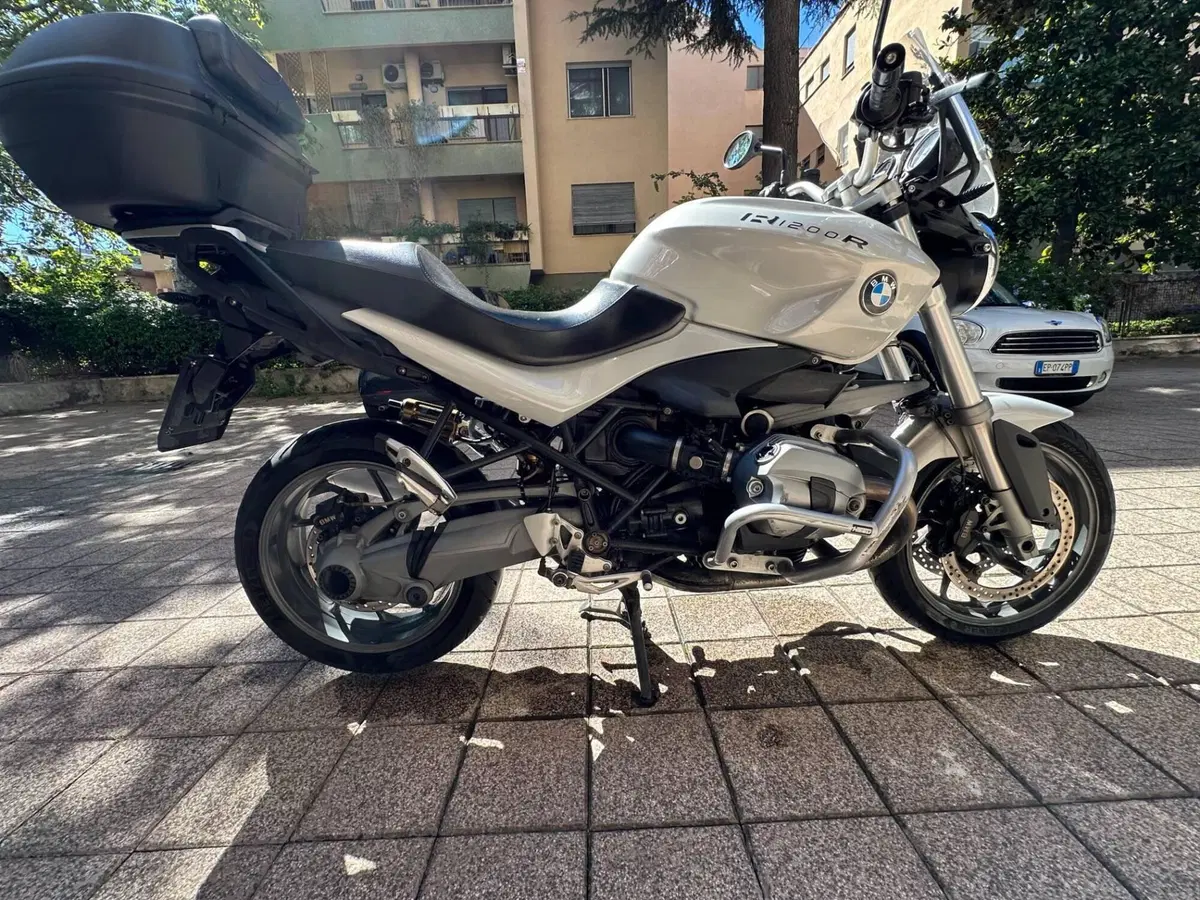 Bmw R 1200 R (2011 - 14) (2)