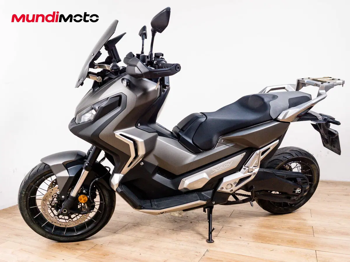 Honda X-ADV 750 (2017) (8)