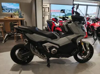 Honda X-ADV 750 DCT (2021 - 24) usata