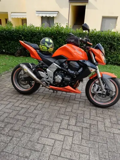 Kawasaki Z 1000 (2007 - 09) usata