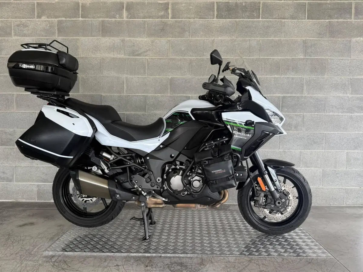 Kawasaki Versys 1000 Grand Tourer (2017 - 20) (4)