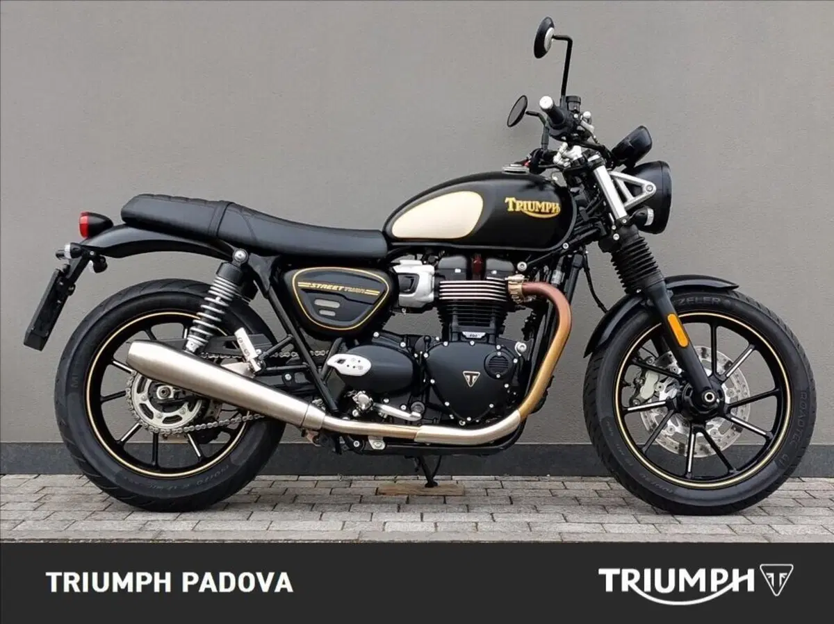 Triumph Street Twin 900 (2021 - 22)