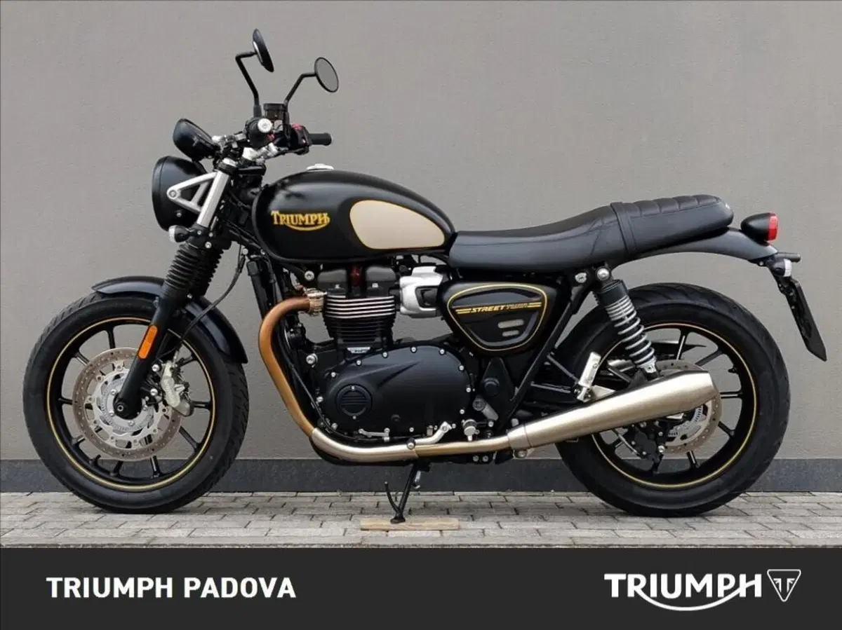 Triumph Street Twin 900 (2021 - 22) (6)