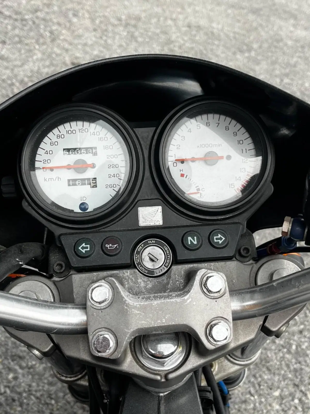 Honda Hornet 600 (2000 - 02) (5)