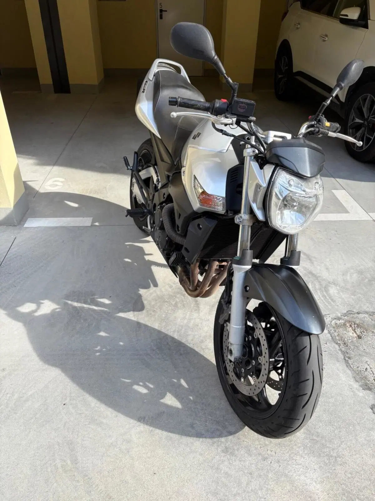 Suzuki GSR 600 (2006 - 11)