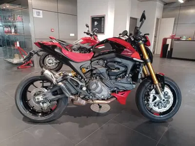 Ducati Monster 937 SP (2023 - 25) usata