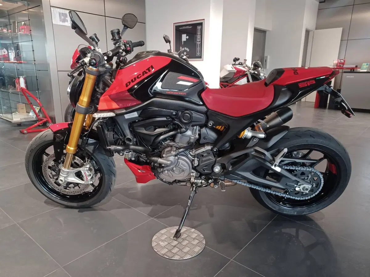 Ducati Monster 937 SP (2023 - 25) (2)