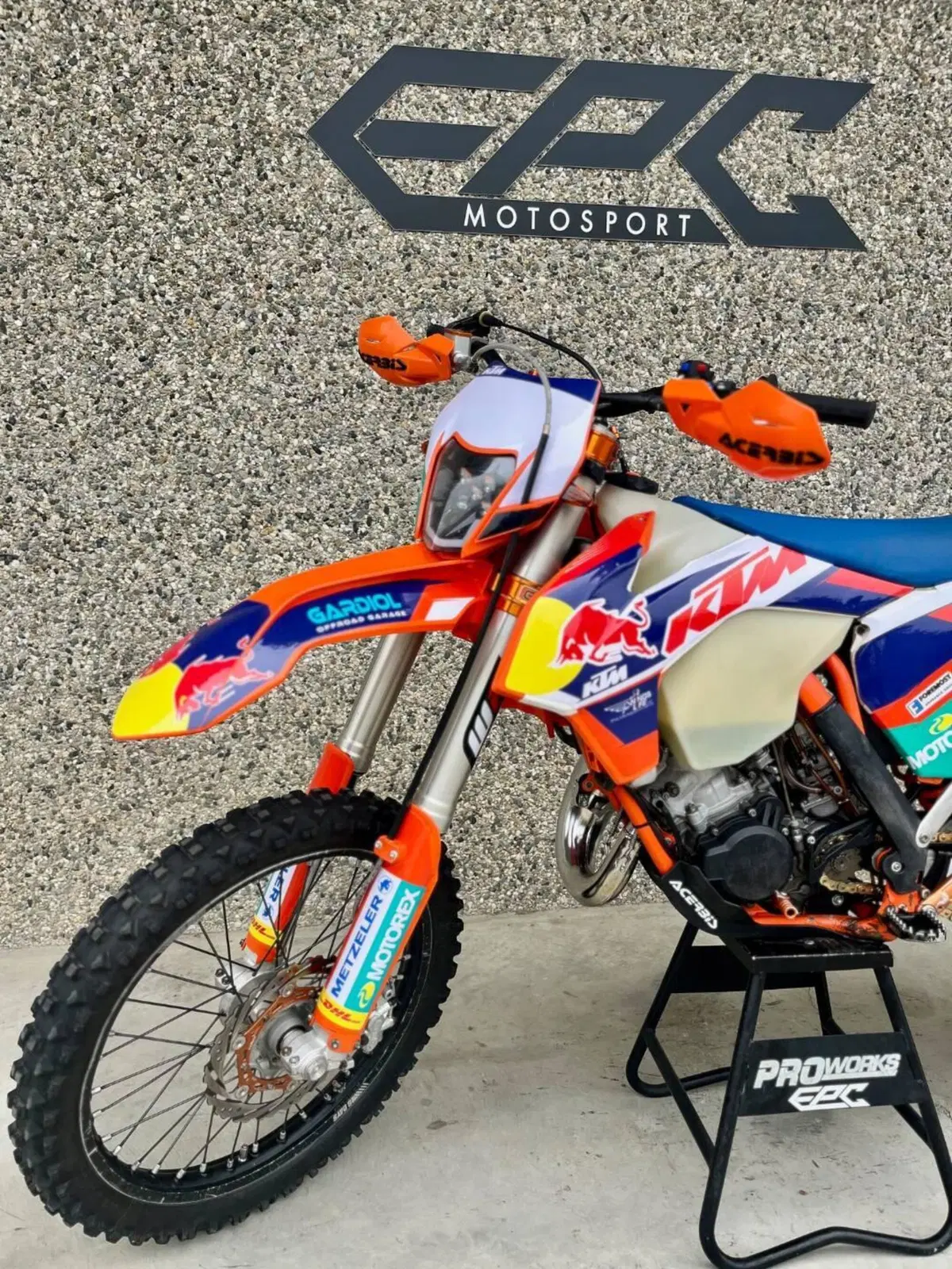 KTM 125 EXC Six Days (2015) (3)