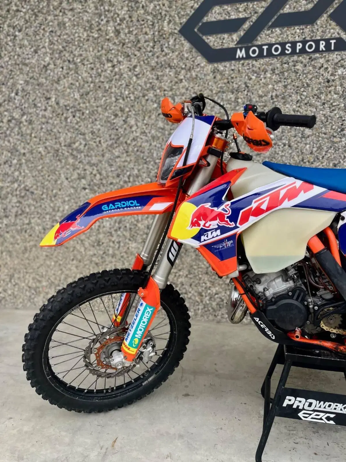 KTM 125 EXC Six Days (2015) (4)