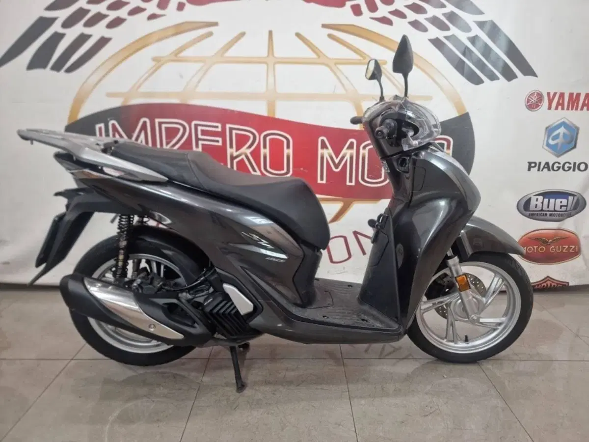 Honda SH 150i (2020 - 23) (2)