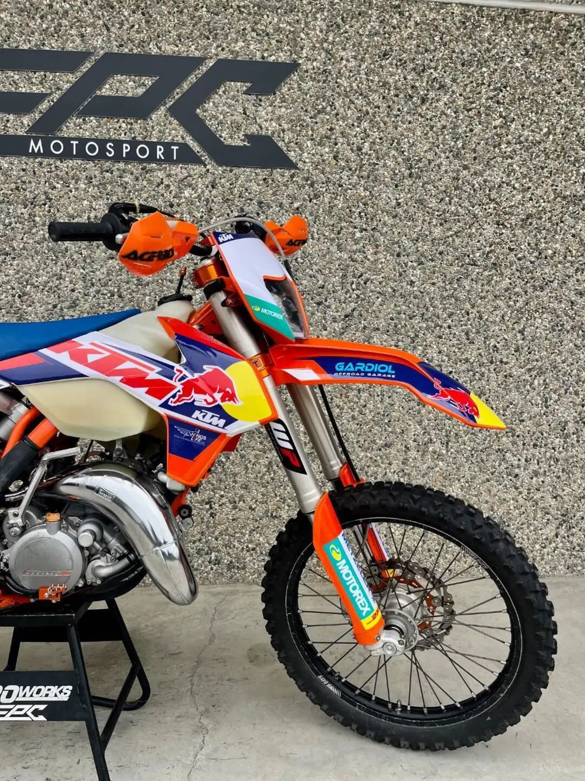 KTM 125 EXC Six Days (2015) (10)