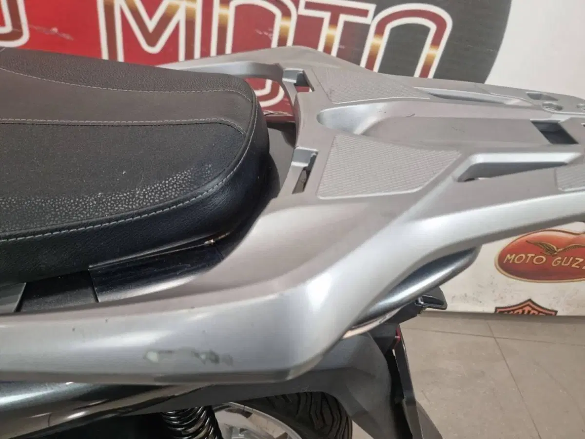 Honda SH 150i (2020 - 23) (7)