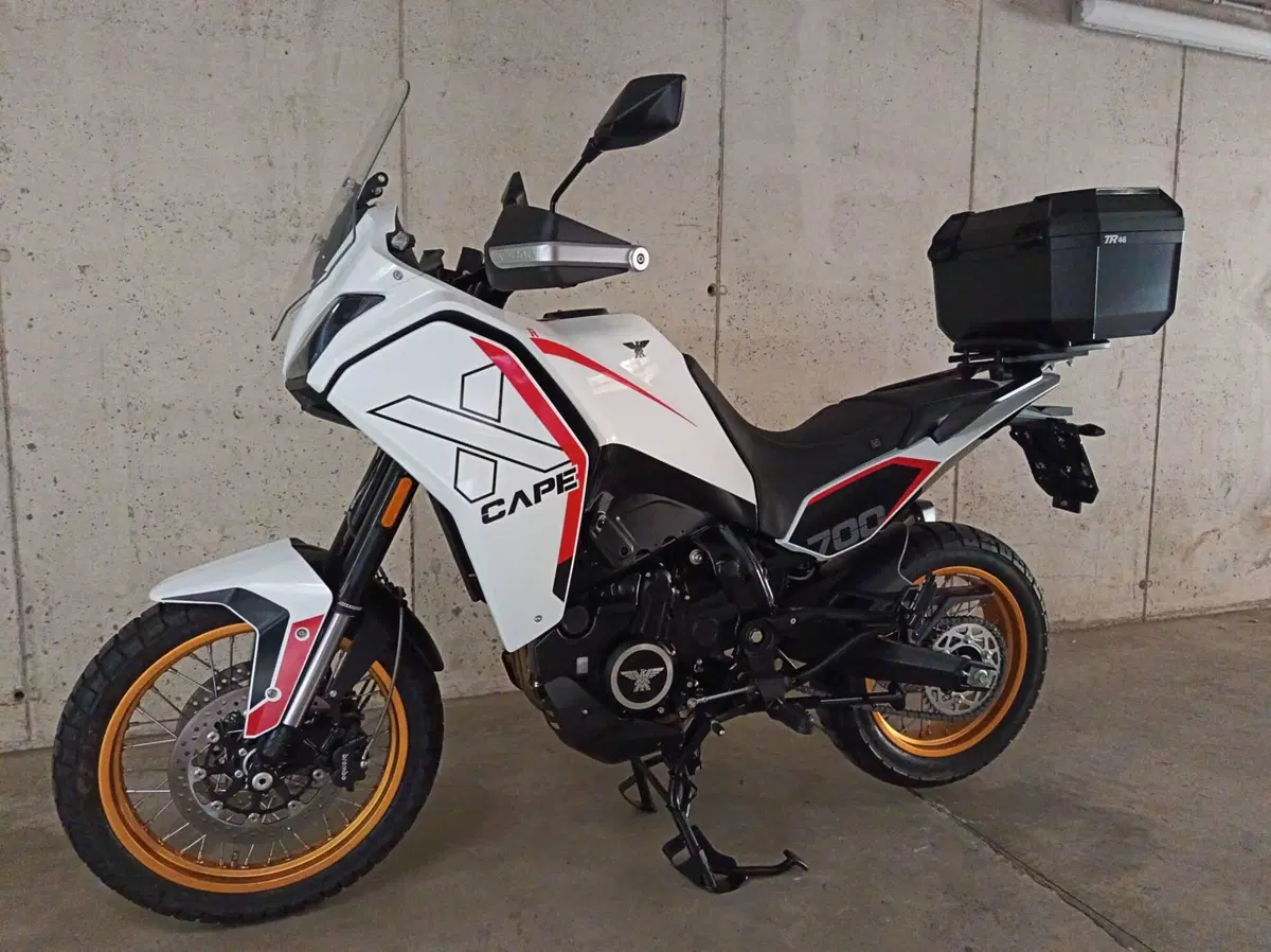 Moto Morini X-Cape 700 Gold Edition (2025 - 26) (7)