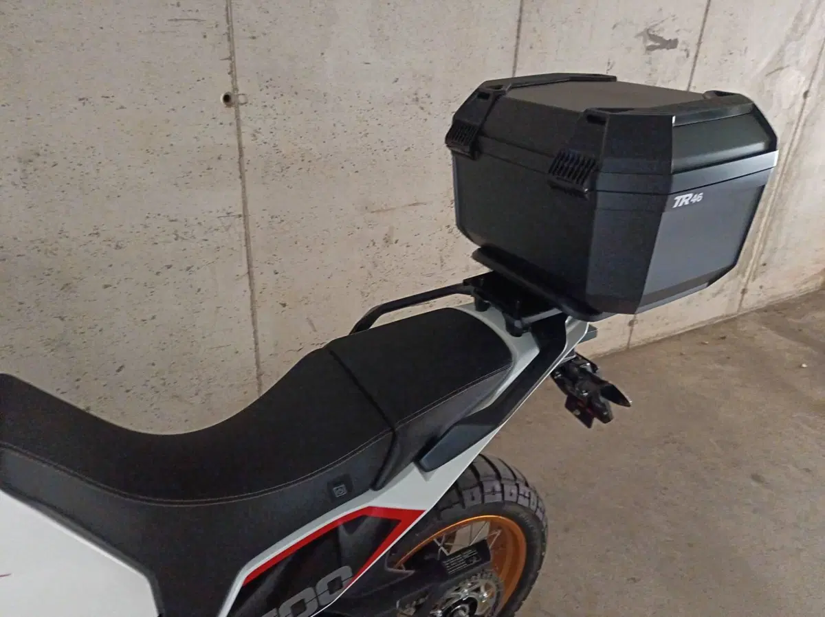 Moto Morini X-Cape 700 Gold Edition (2025 - 26) (10)