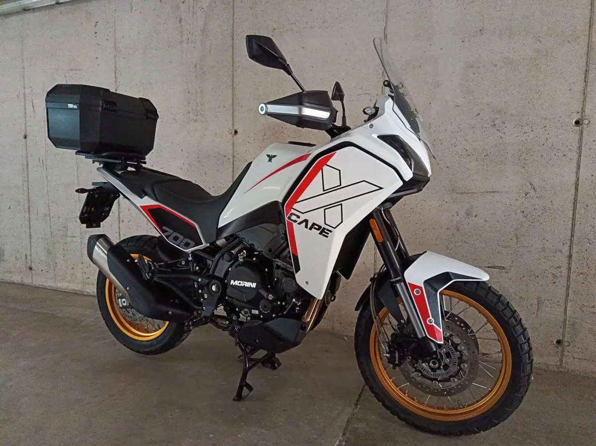 Moto Morini X-Cape 700 Gold Edition (2025 - 26) (2)