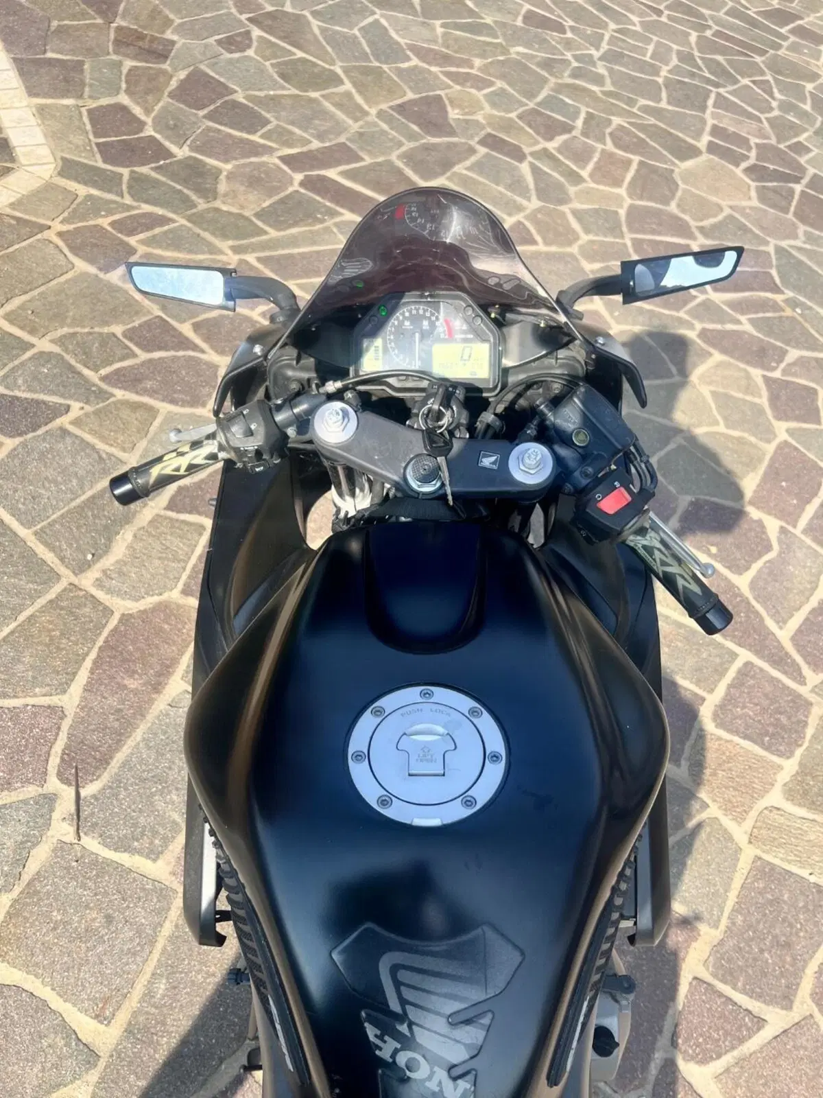 Honda CBR 600 RR (2003 - 04) (8)