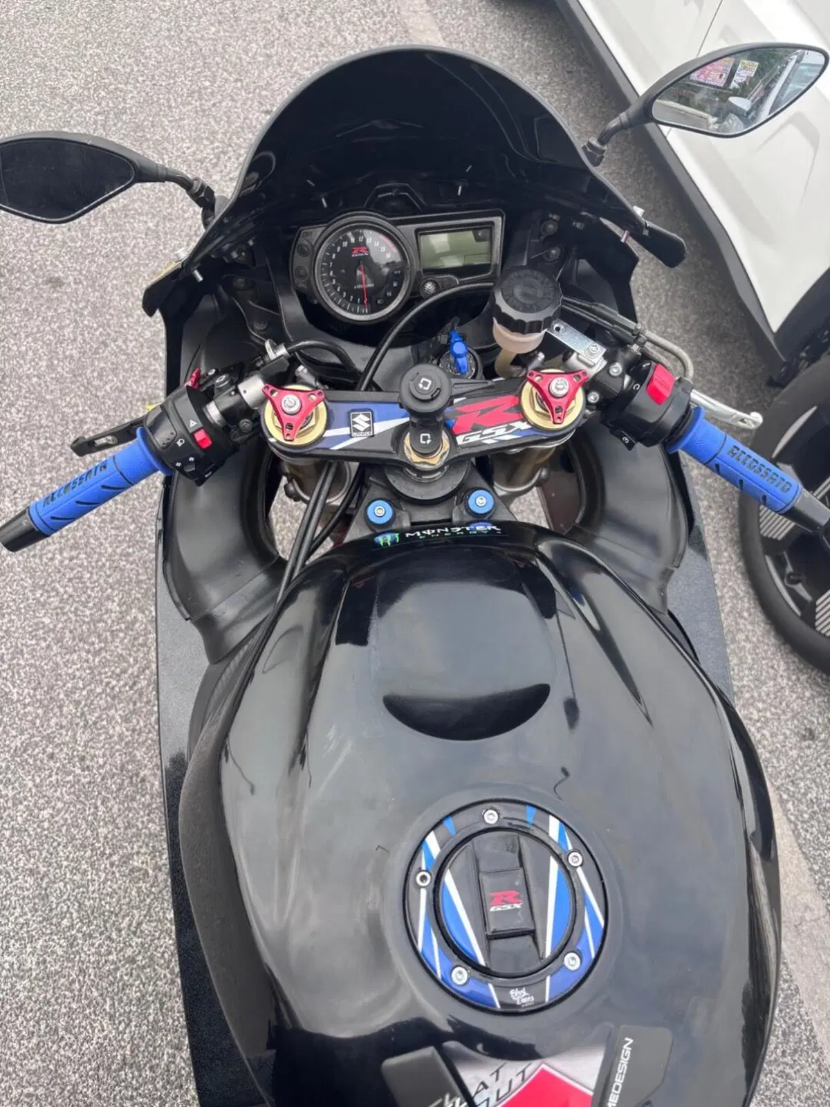 Suzuki GSX R 750 (2004 - 05) (5)