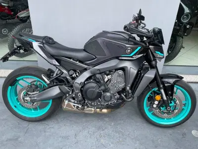 Yamaha MT-09 Y-AMT (2024 - 26) usata