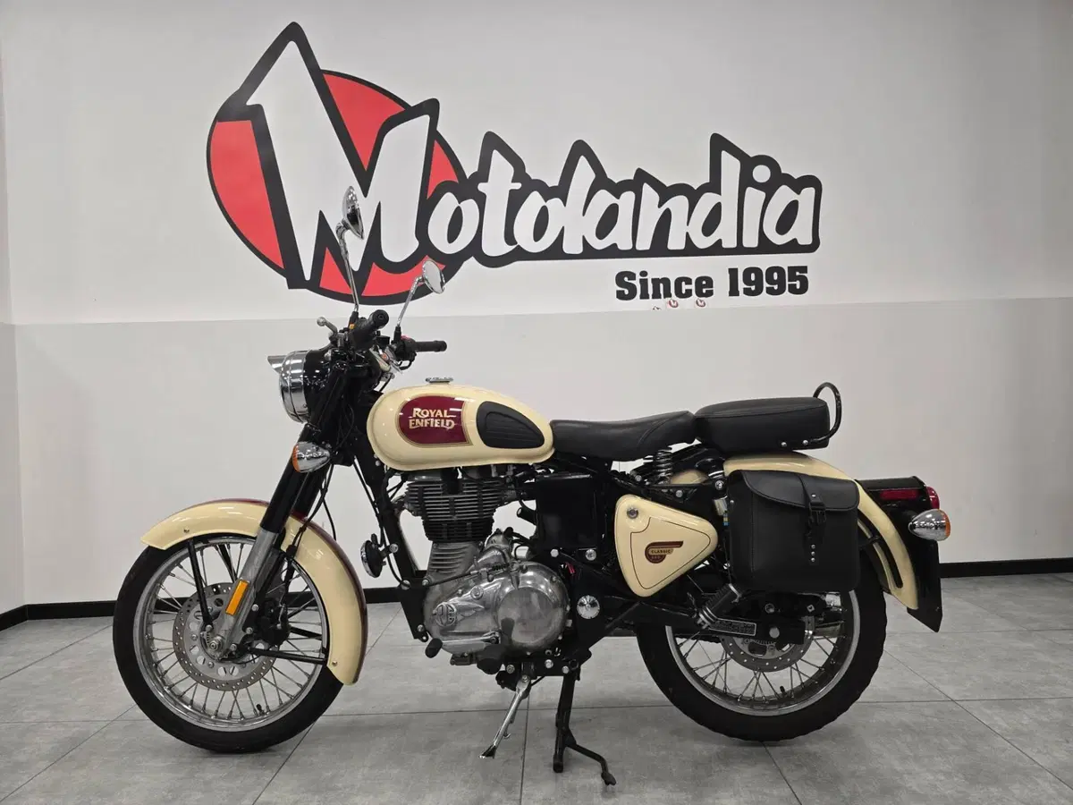 Royal Enfield Classic 500 EFI (2017 - 20) (3)