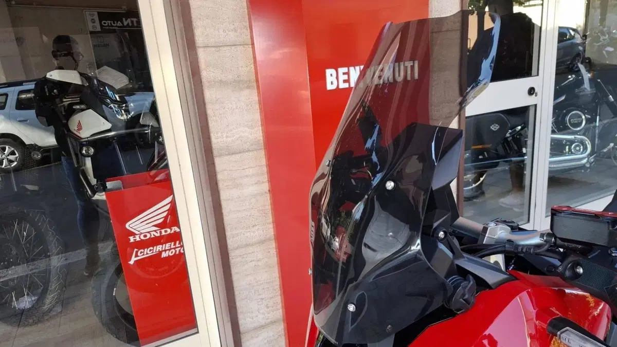 Honda X-ADV 750 DCT (2021 - 24) (8)