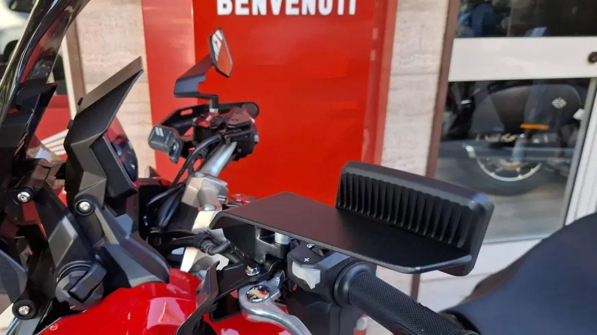 Honda X-ADV 750 DCT (2021 - 24) (10)