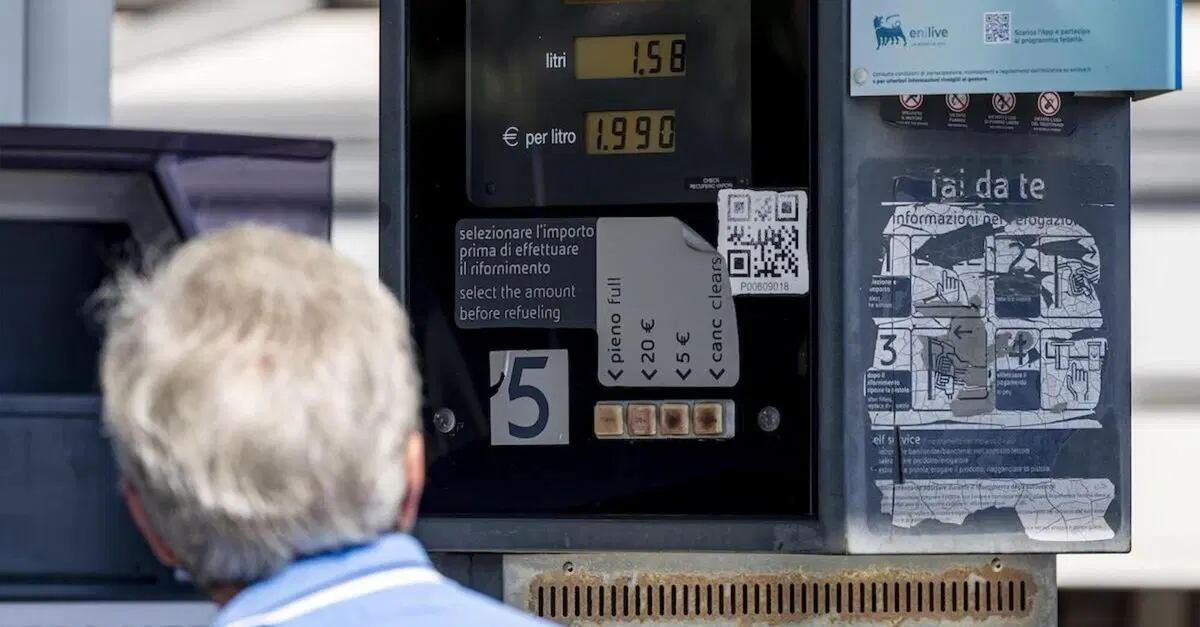 Tetto benzina a 1,99 euro: ma cosa ci guadagnano le compagnie a tagliare i prezzi?