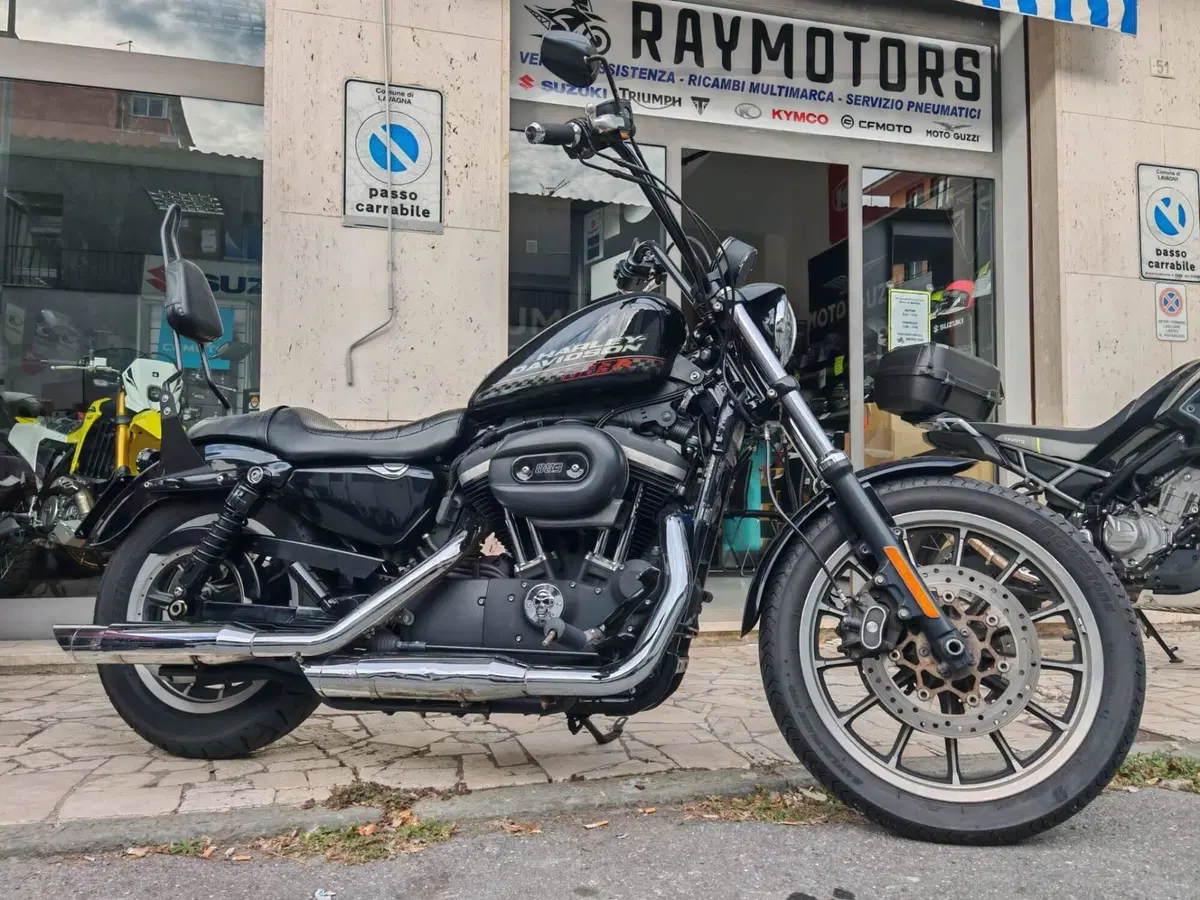 Harley-Davidson 883 R (2008 - 16) - XL 883R (4)