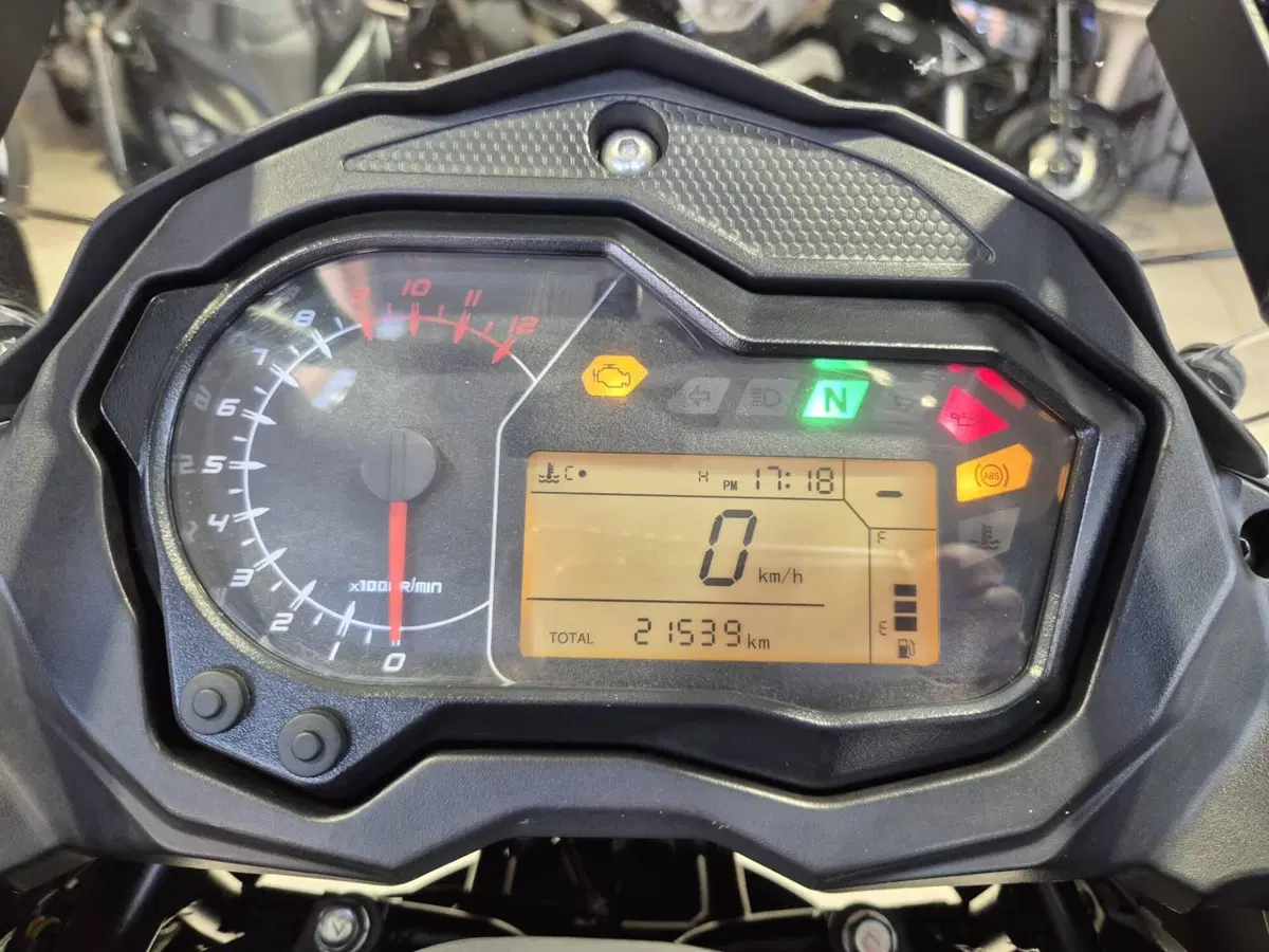 Benelli TRK 502X (2021 - 26) (4)