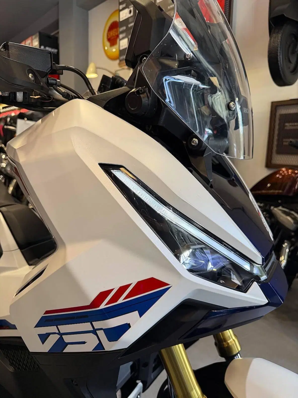 Honda X-ADV 750 Special Edition (2026 - 27) (5)