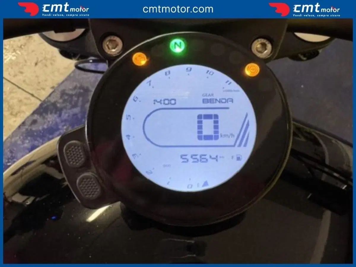 Keeway Motor V302 C (2022 - 26) (5)
