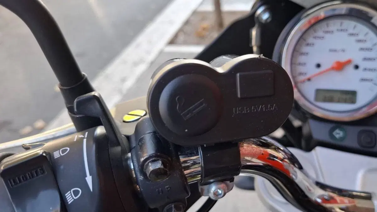 Honda Hornet 600 (2003 - 04) (5)