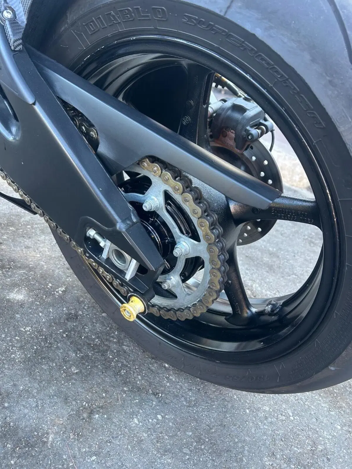 Yamaha YZF R6 (2017 - 20) (12)
