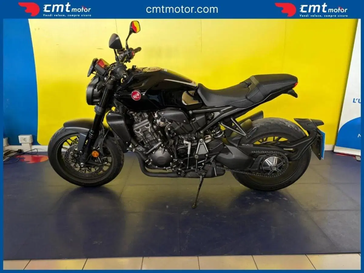 Honda CB 1000 R (2021 - 25) (3)