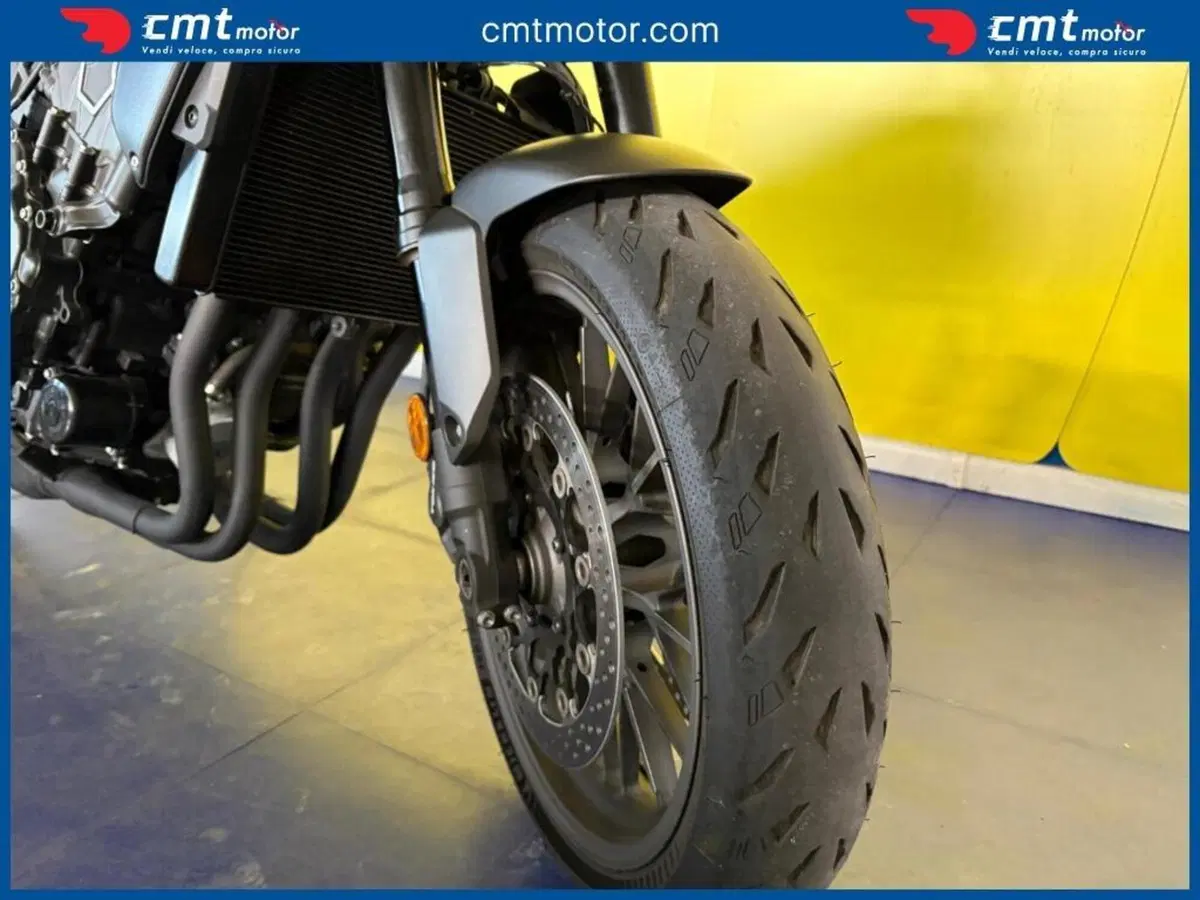 Honda CB 1000 R (2021 - 25) (7)
