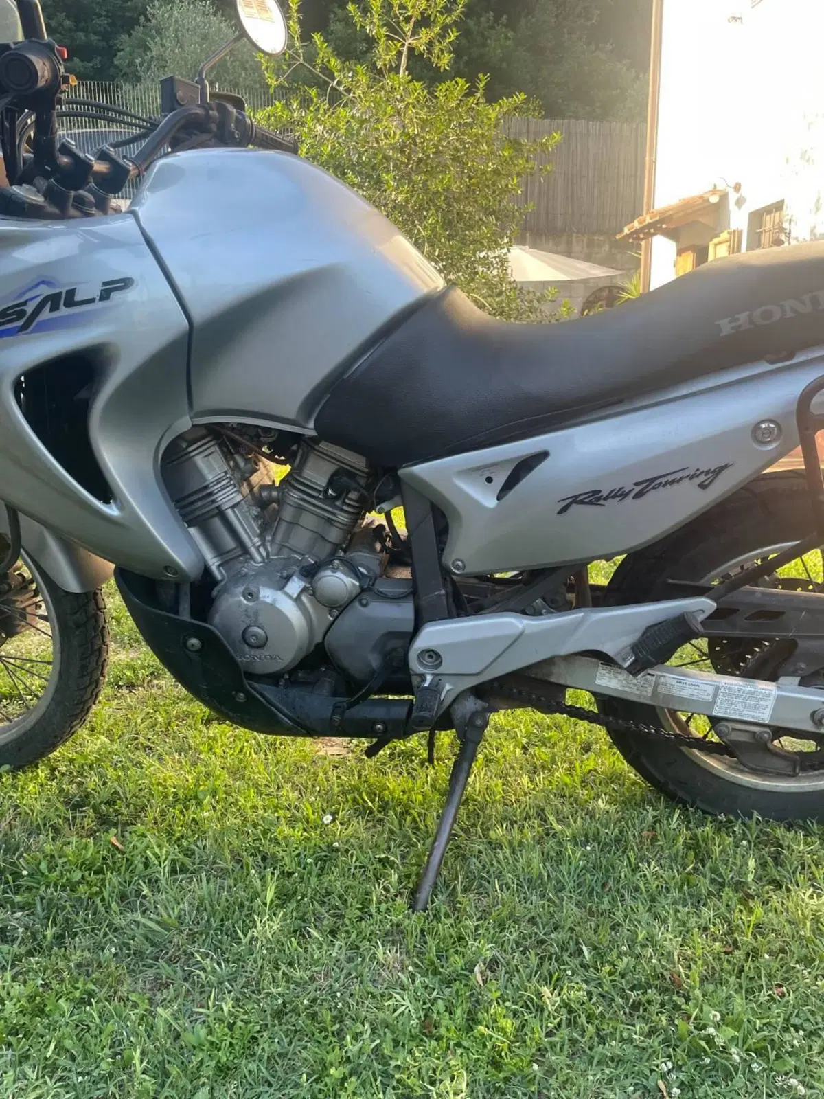 Honda Transalp XL 650V (2000 - 04) (5)