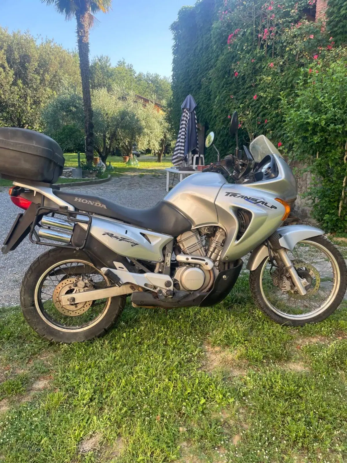 Honda Transalp XL 650V (2000 - 04) (10)