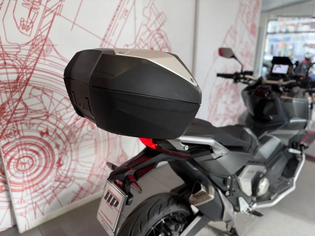 Honda X-ADV 750 DCT (2021 - 24) (12)