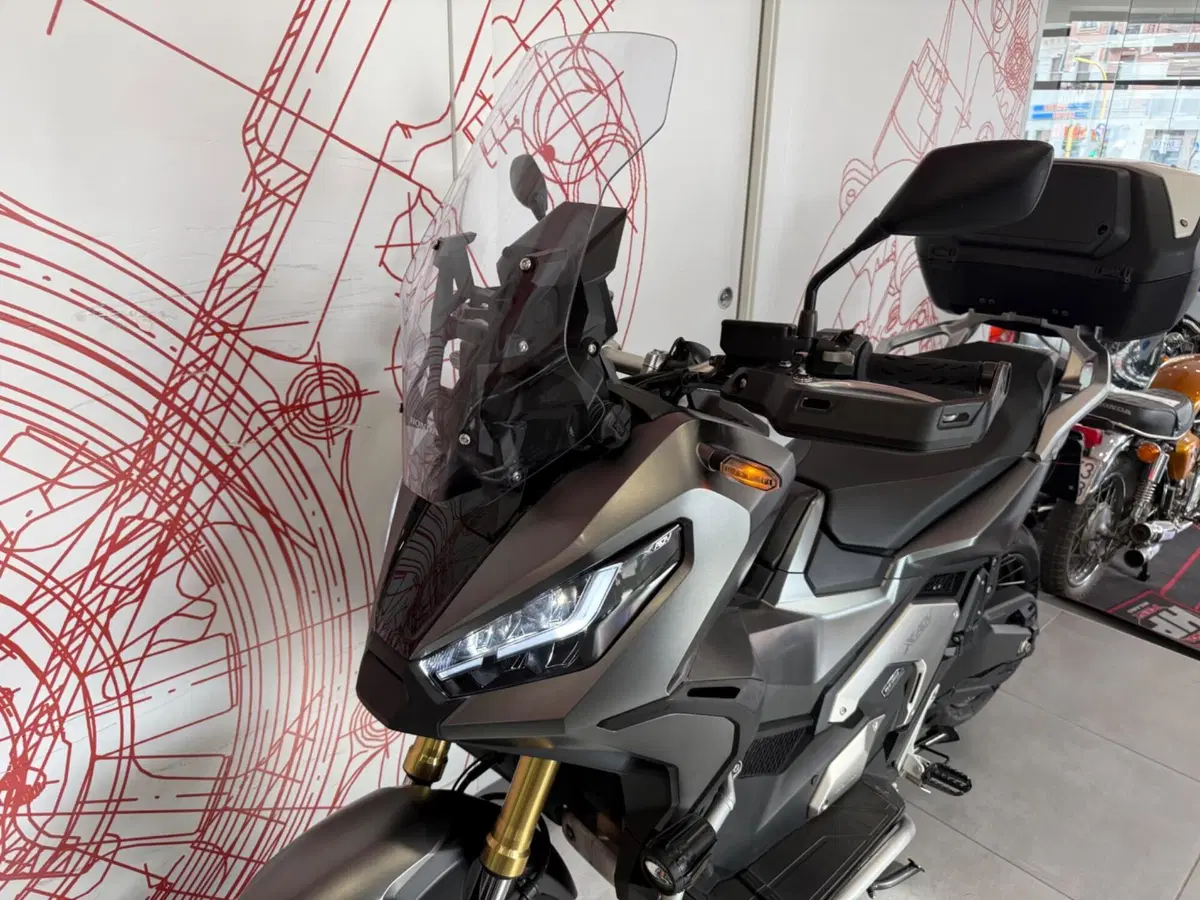 Honda X-ADV 750 DCT (2021 - 24) (14)