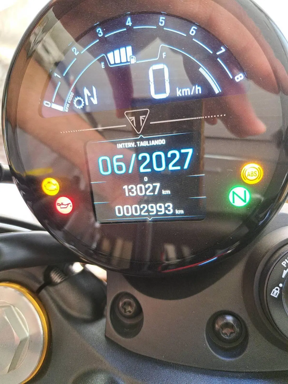 Triumph Scrambler 900 (2026) (2)