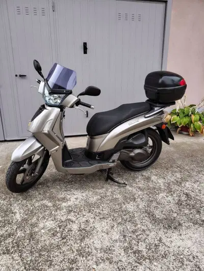 Kymco People 200i S DD (2007 - 16) usata