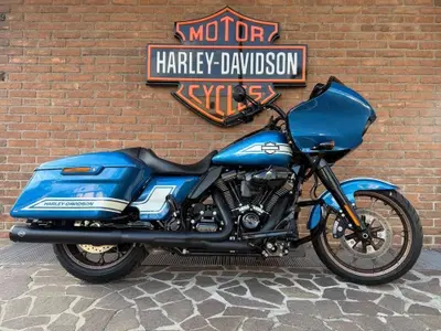 Harley-Davidson Road Glide ST Fast Johnnie Enthusiast (2023) usata