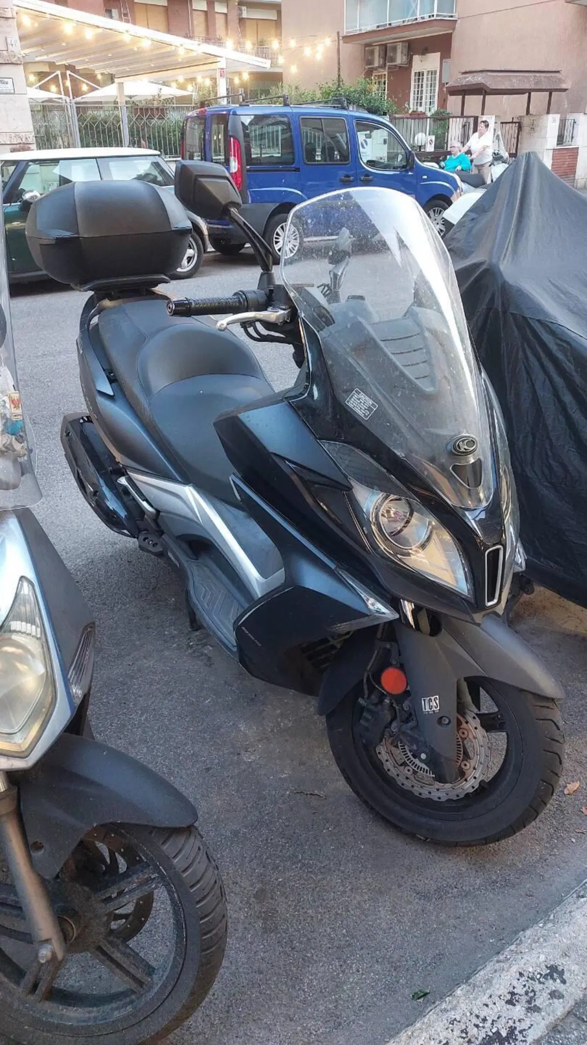 Kymco Downtown 350i TCS (2021 - 25) (2)