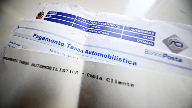 Bollo e multa non pagati? Arriva la sanatoria: come funziona
