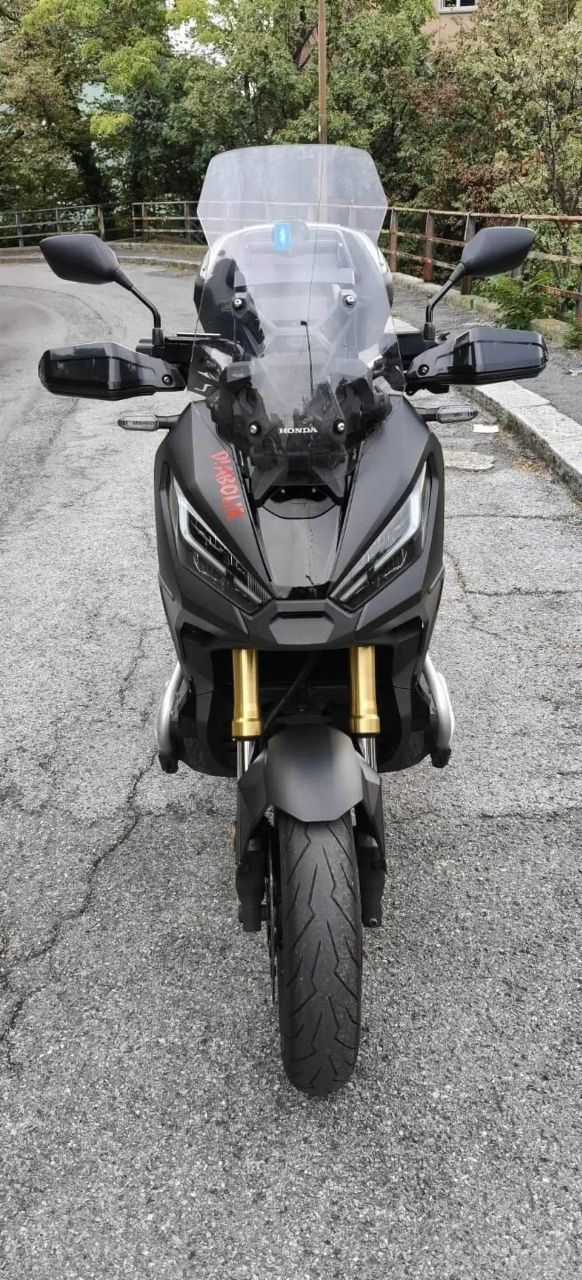 Honda X-ADV 750 Gravel (2025 - 26) (2)