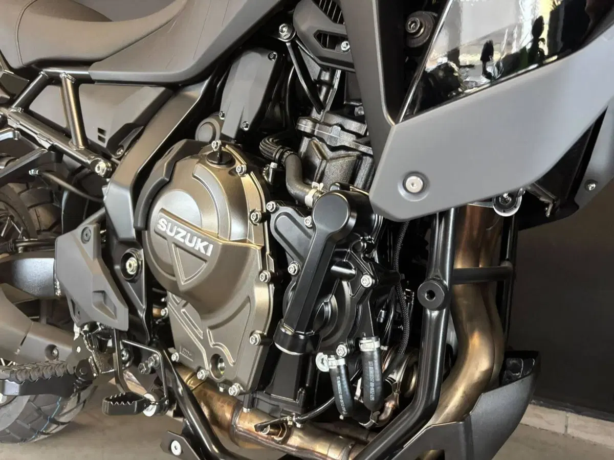Suzuki V-Strom 800DE (2025 - 26) (3)