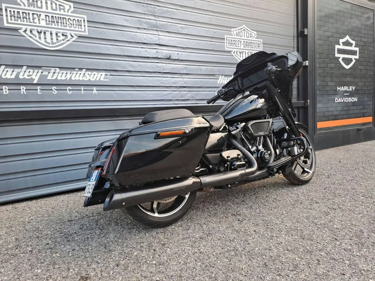 Harley-Davidson Street Glide (2024 - 26) (3)